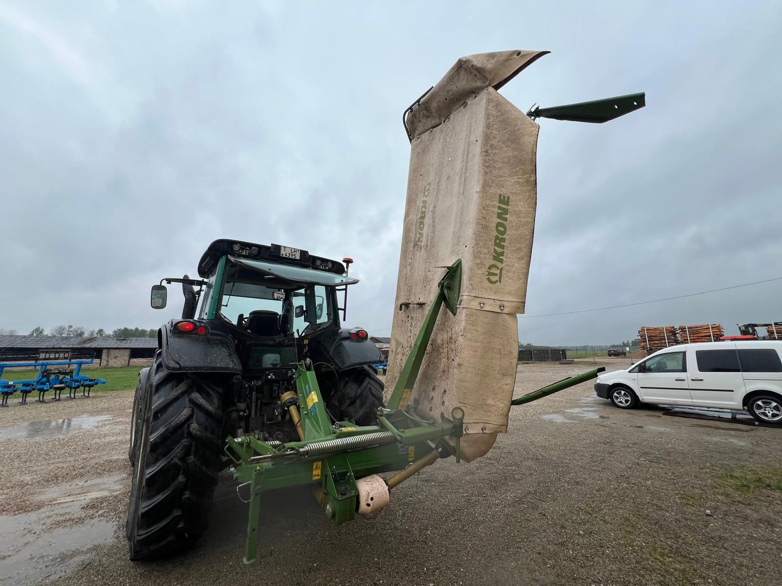 Krone EasyCut 320 disku pļaujmašīna (3.2 m) – profesionālai zāles pļaušanai